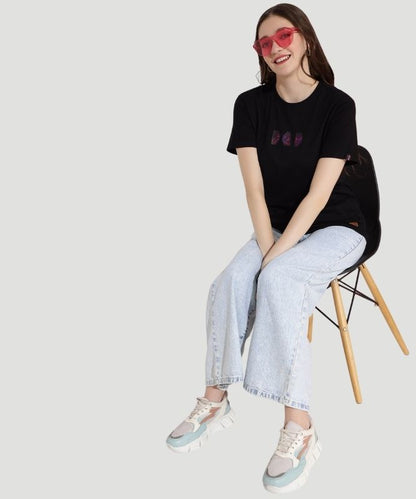 Women's Black Solid Half Sleeves Regular Fit T-Shirt